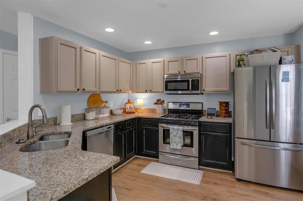 141 WEATHERSTONE Drive