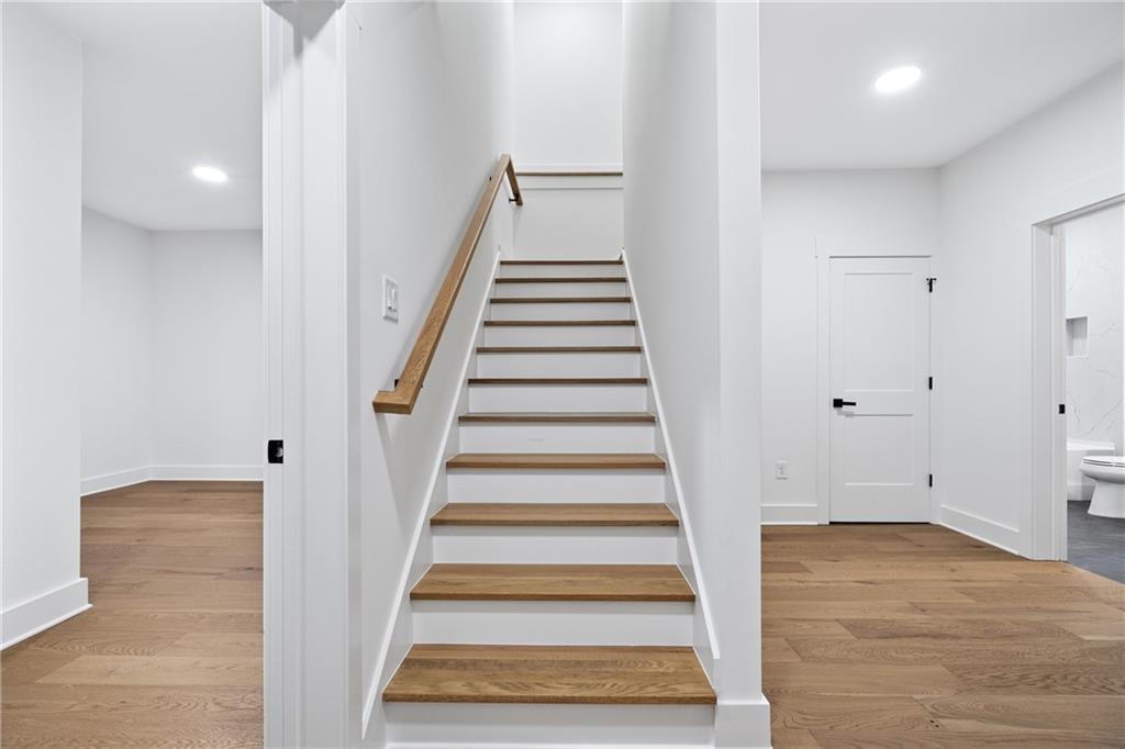 2595 Grassview Drive