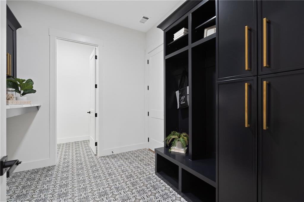 2595 Grassview Drive