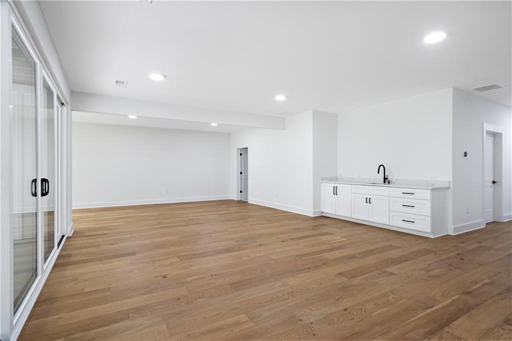 2595 Grassview Drive