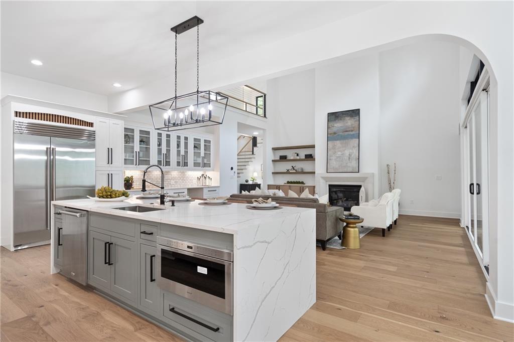 2595 Grassview Drive