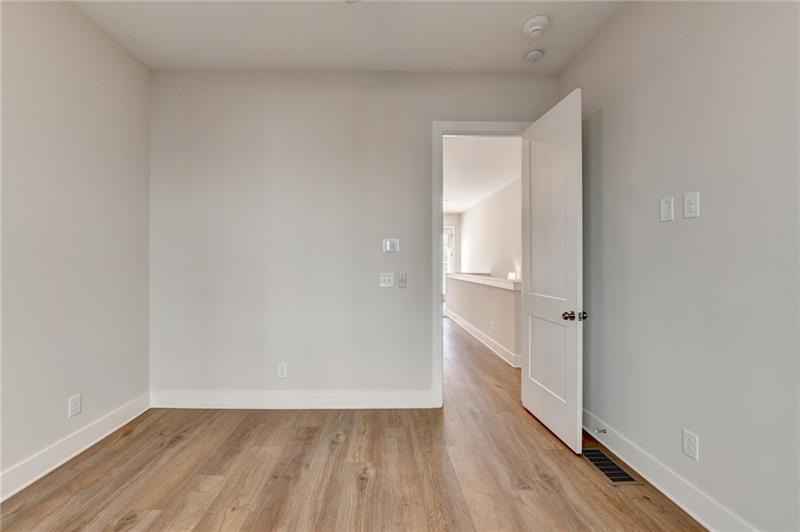 1274 Longreen Terrace Unit 5