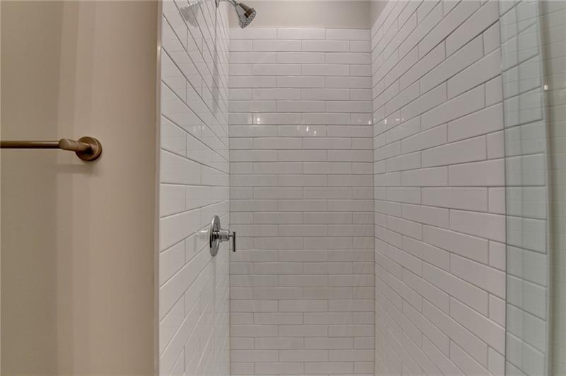 1274 Longreen Terrace Unit 5