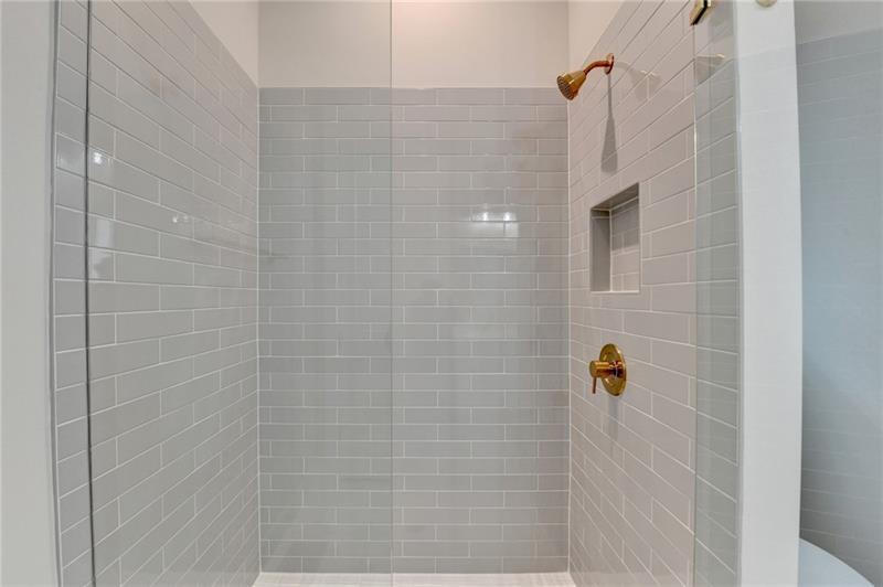1274 Longreen Terrace Unit 5