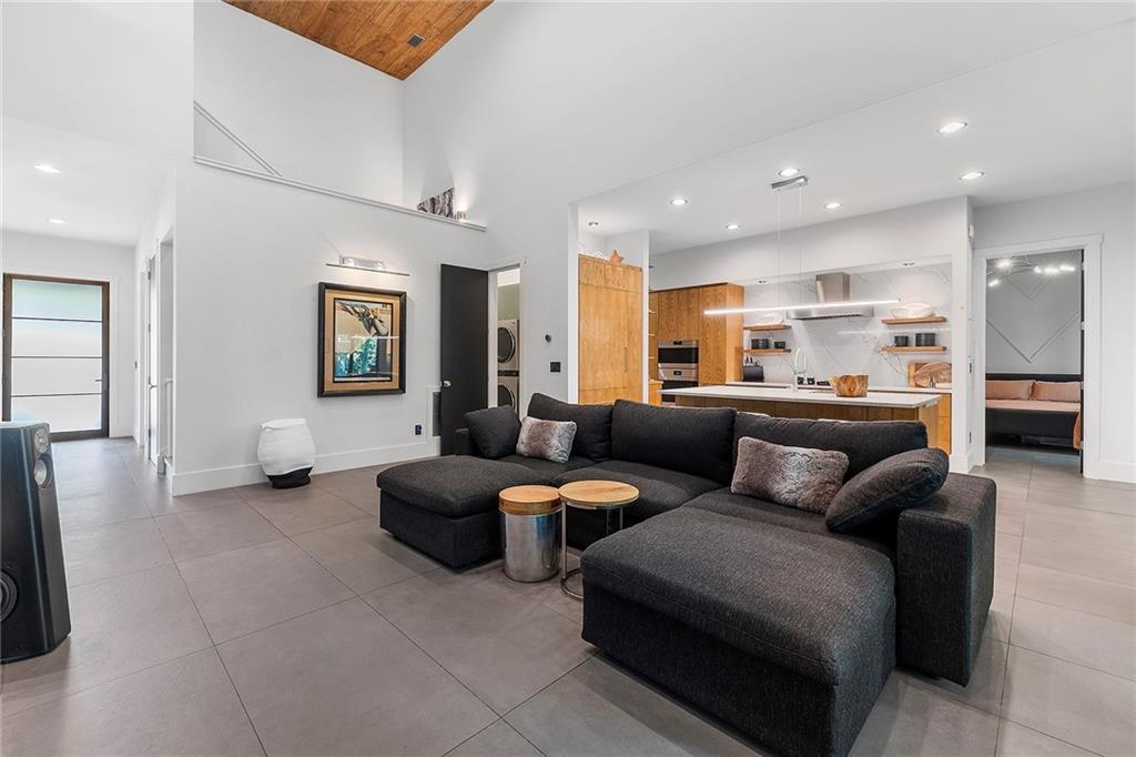 1544 Bullard Road