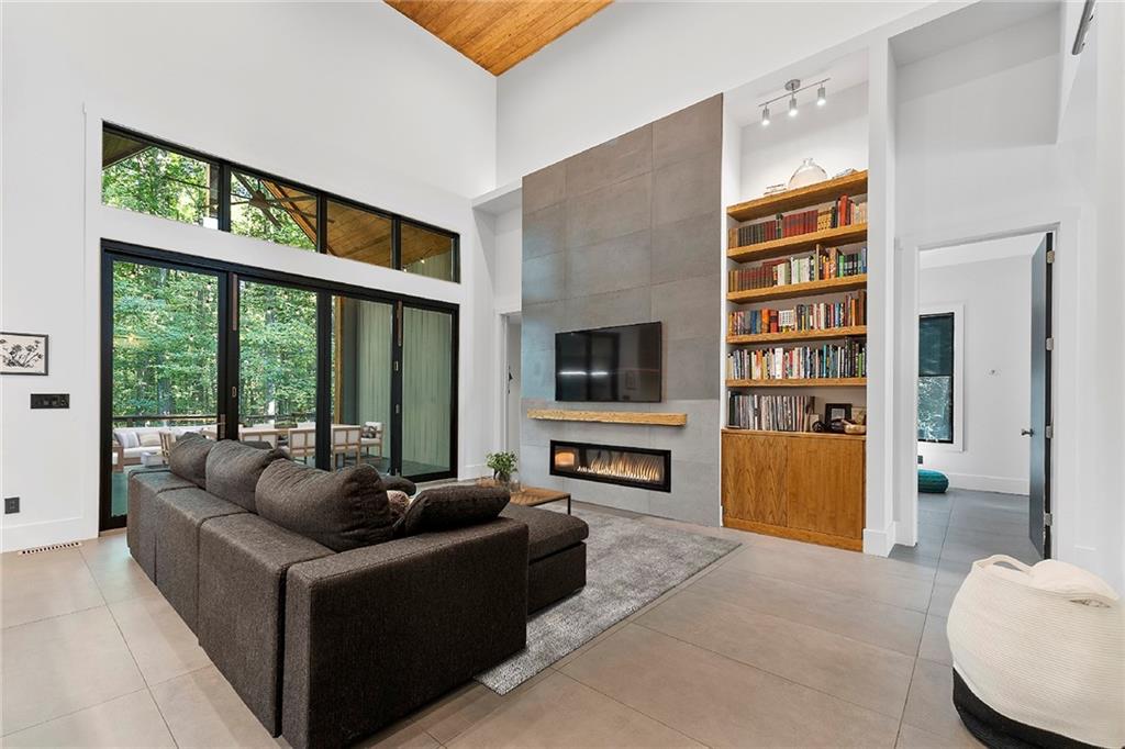 1544 Bullard Road