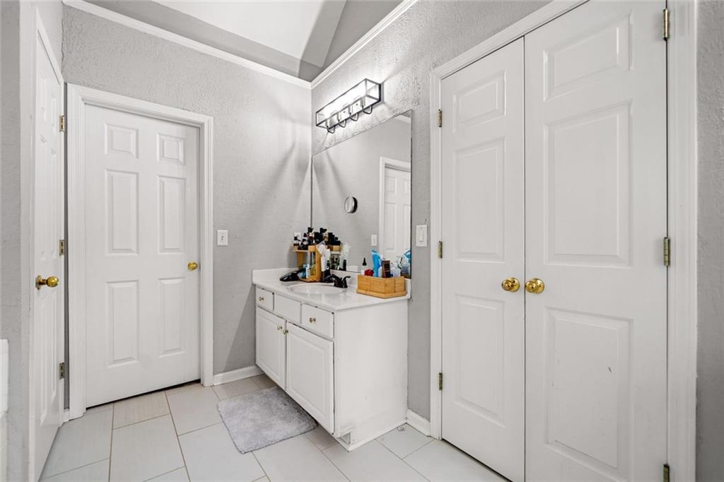 1205 Compass Pointe Crossing
