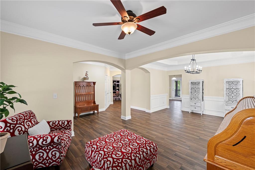 430 Frankford Way