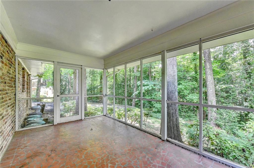 1970 Fisher Trail NE