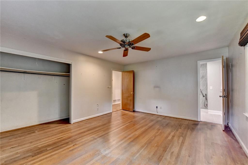 1970 Fisher Trail NE