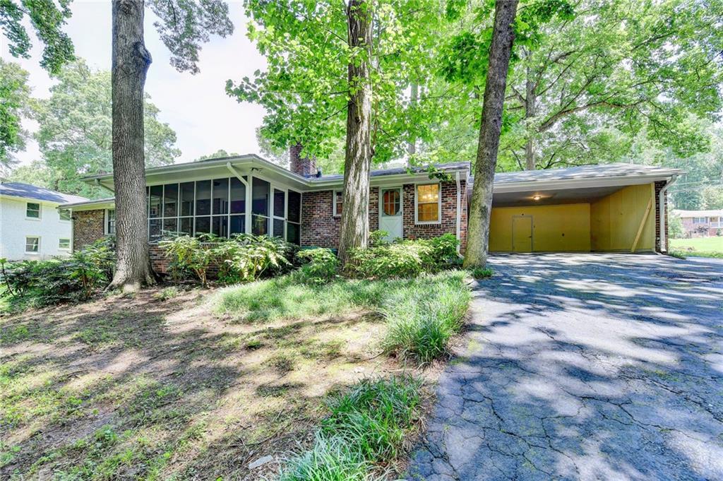 1970 Fisher Trail NE