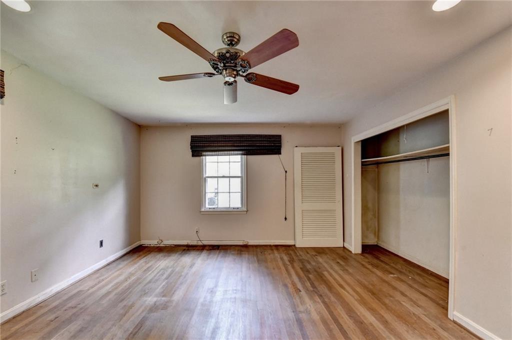 1970 Fisher Trail NE