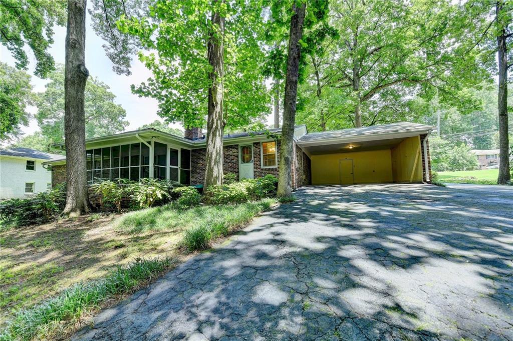 1970 Fisher Trail NE