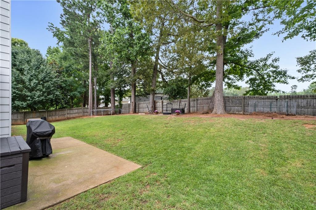 192 SANDHURST Court