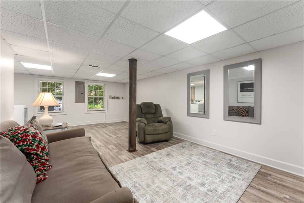 2401 Stockton Drive