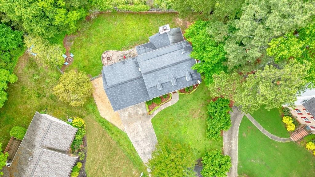 2801 Holly Oaks Drive