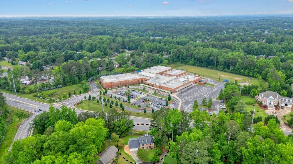 2801 Holly Oaks Drive