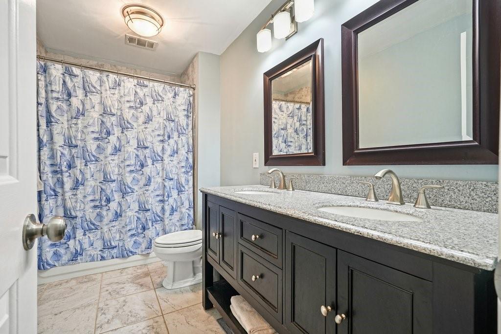 2801 Holly Oaks Drive