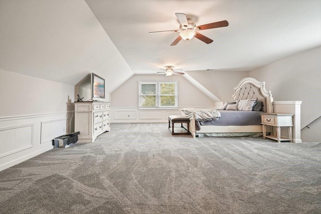 2801 Holly Oaks Drive