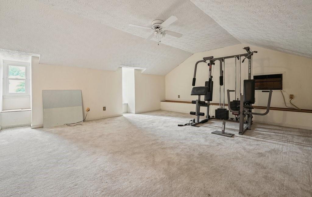 2801 Holly Oaks Drive