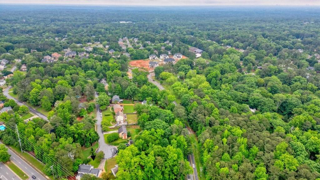 2801 Holly Oaks Drive