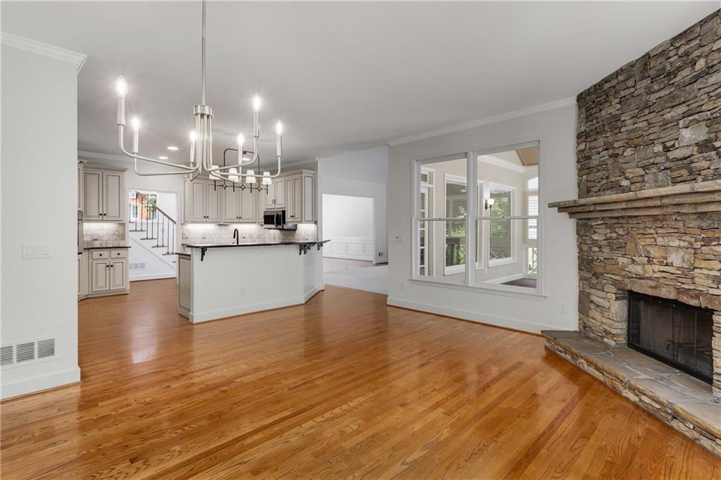 2880 Gleneagles Pointe