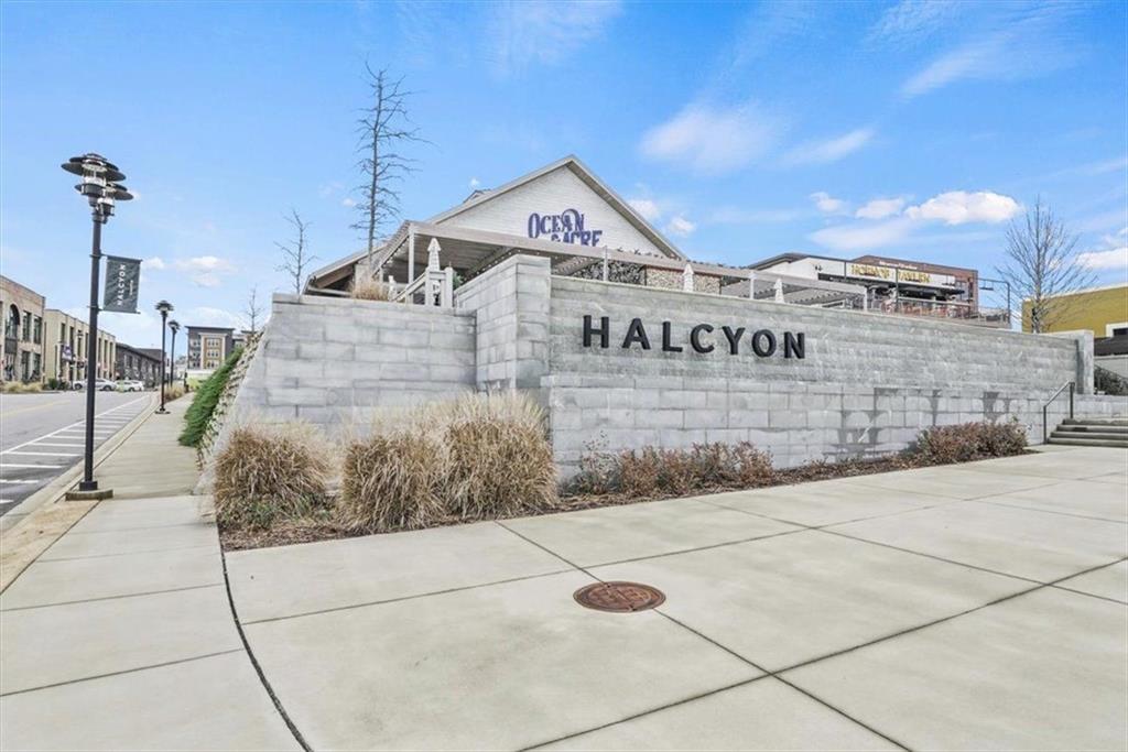 6930 Whitman Walk