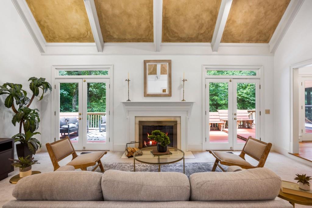 410 Waterridge Court