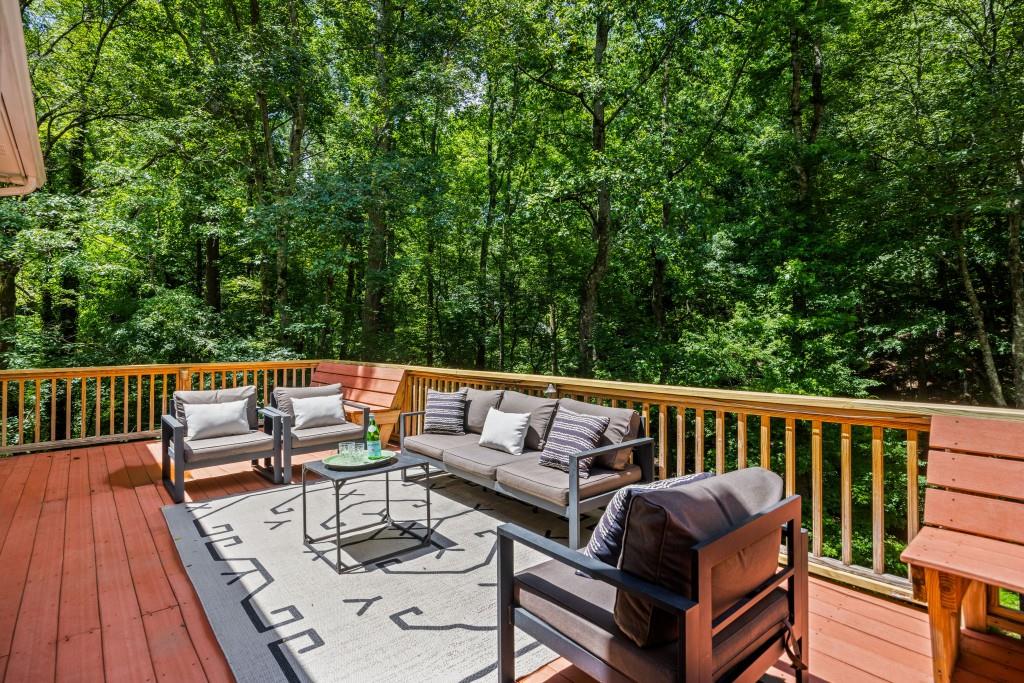 410 Waterridge Court