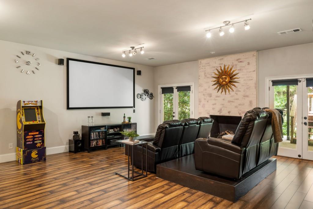 410 Waterridge Court