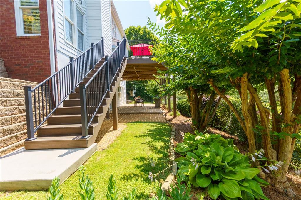 130 Hamilton Way