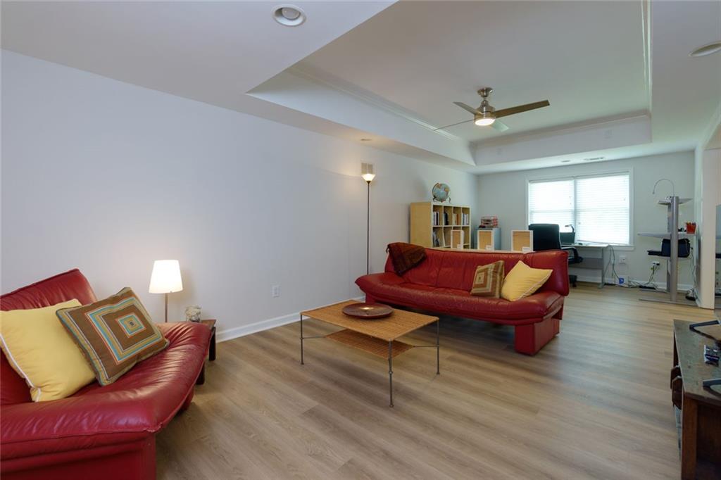 130 Hamilton Way