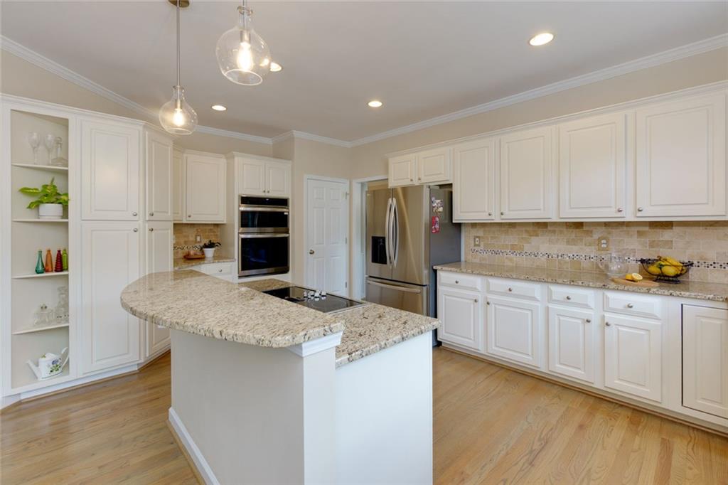 130 Hamilton Way