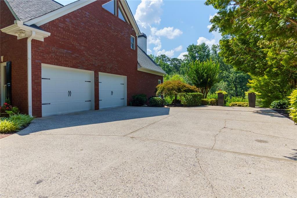 130 Hamilton Way