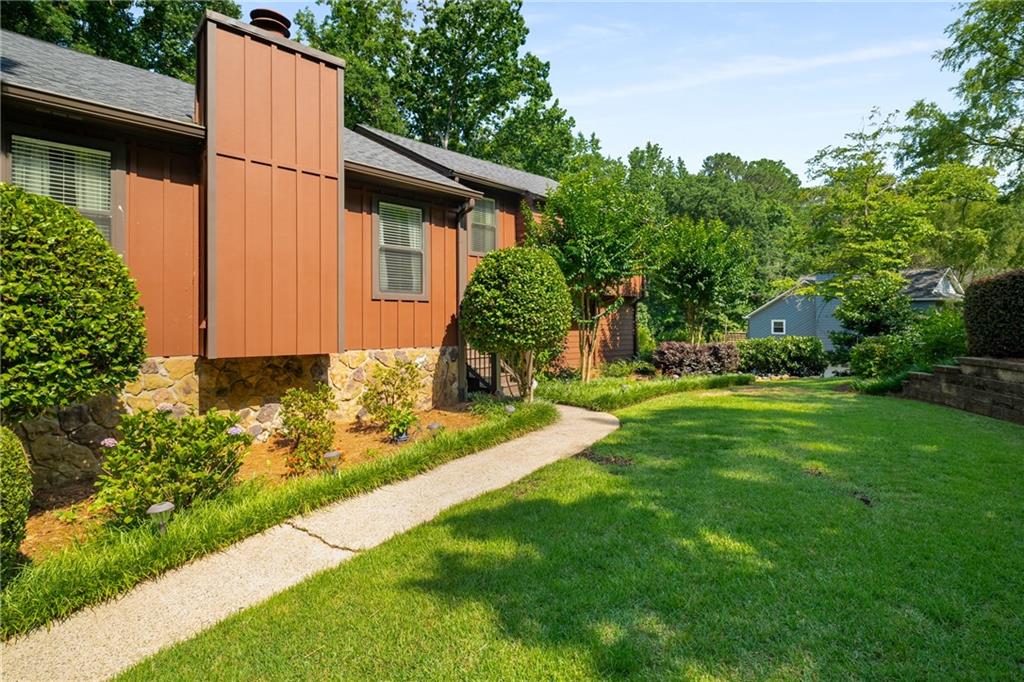 278 Shire Way