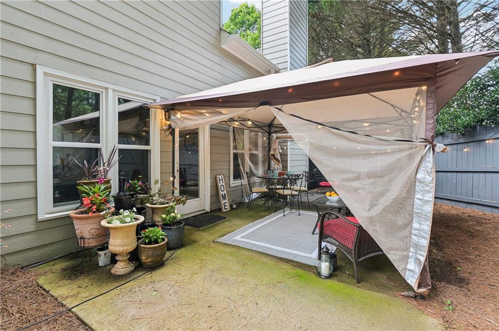 1457 Brentwood Drive