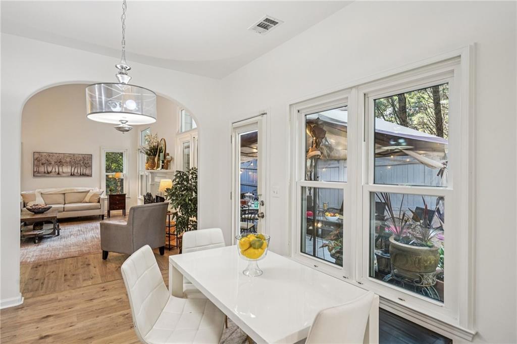 1457 Brentwood Drive