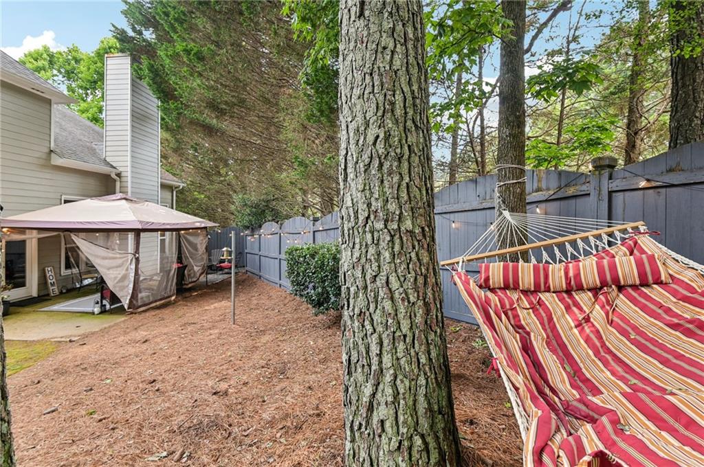 1457 Brentwood Drive