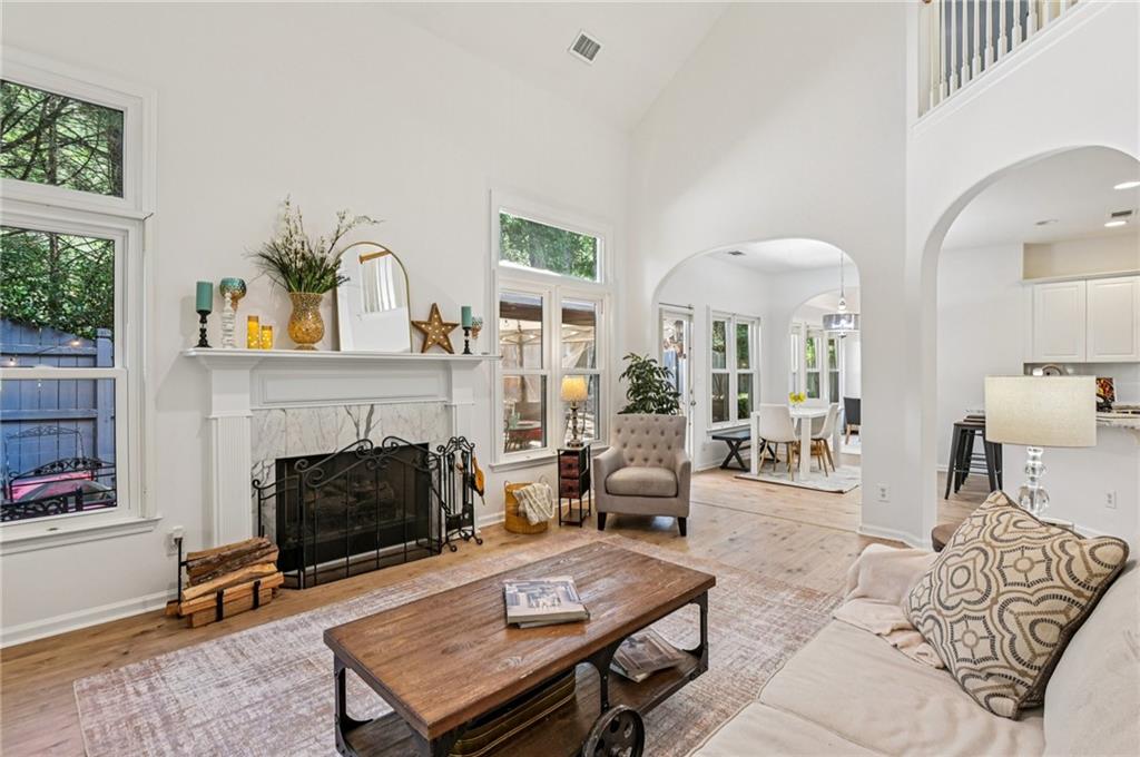 1457 Brentwood Drive