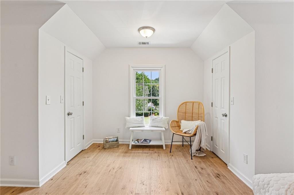 1457 Brentwood Drive
