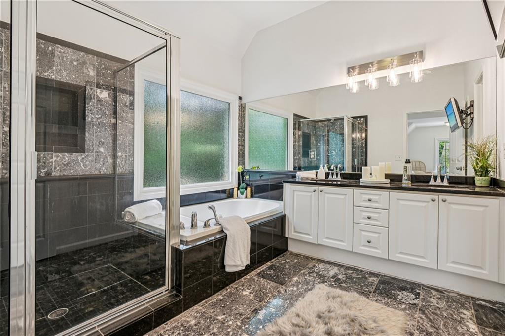1457 Brentwood Drive