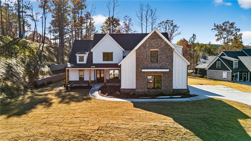 608 Walker Court