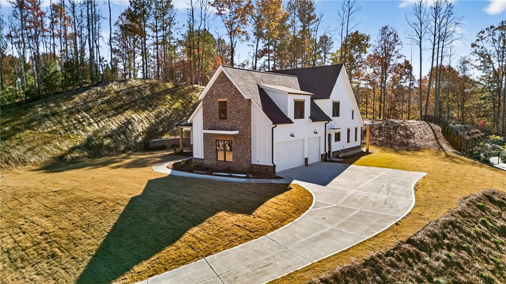 608 Walker Court