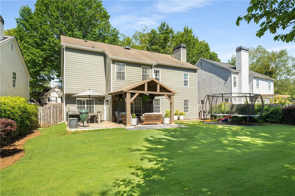 11095 Crabapple Lake Drive
