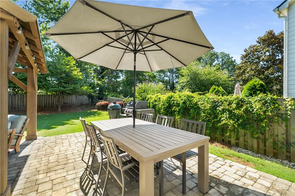 11095 Crabapple Lake Drive