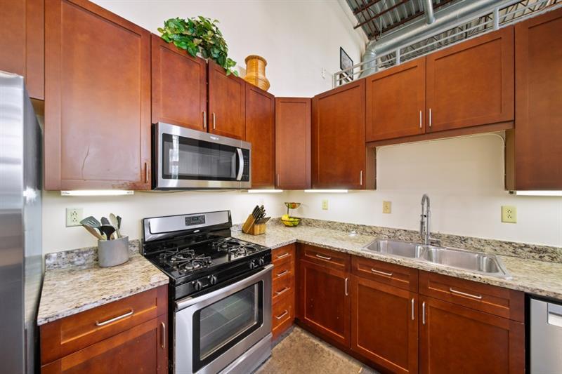 572 Edgewood Avenue SE Unit 303