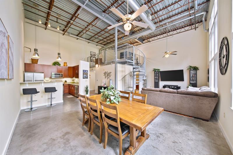 572 Edgewood Avenue SE Unit 303