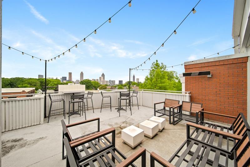 572 Edgewood Avenue SE Unit 303