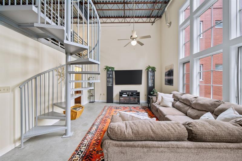 572 Edgewood Avenue SE Unit 303
