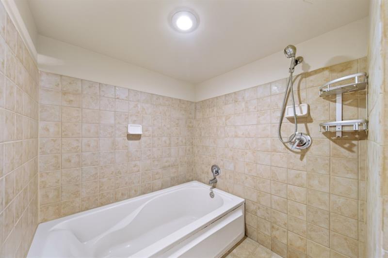 572 Edgewood Avenue SE Unit 303